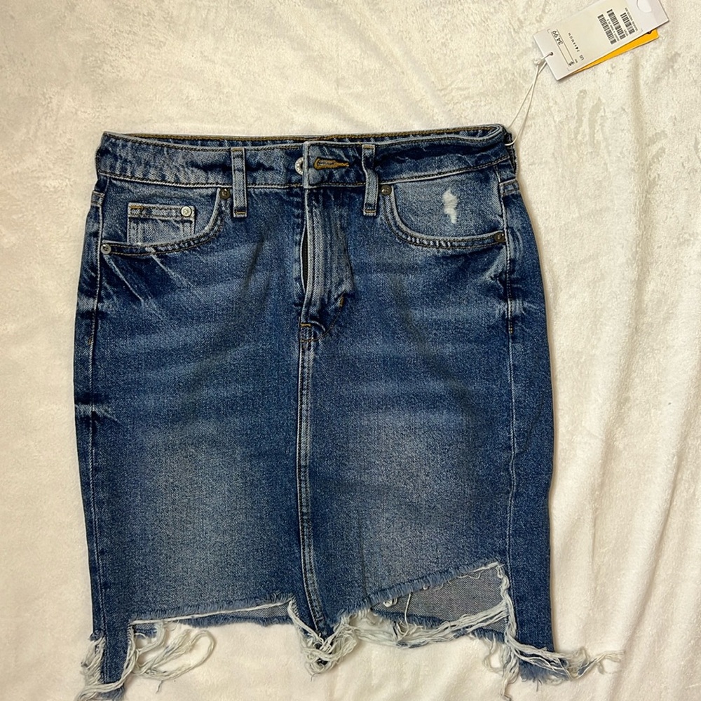 H&M Demim Skirt size 4